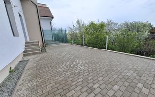 Casa rezidențială cu 7 camere, 3 băi, dressing, pivniță – Sura Mica - Poză 8