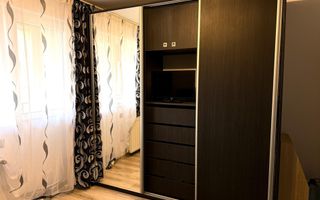 Apartament spatios de vanzare 3 camere Victoriei - Poză 9