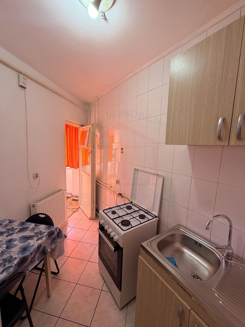 Inchiriem apartament cu o camera la PS-uri , tiglina 1, pret 250 euro. - Poză 14