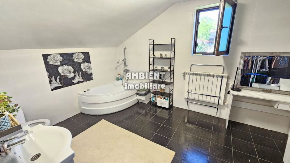 Casă individuală P+M, teren 1.400 mp, zona MUNTENII de SUS; - Poză 10