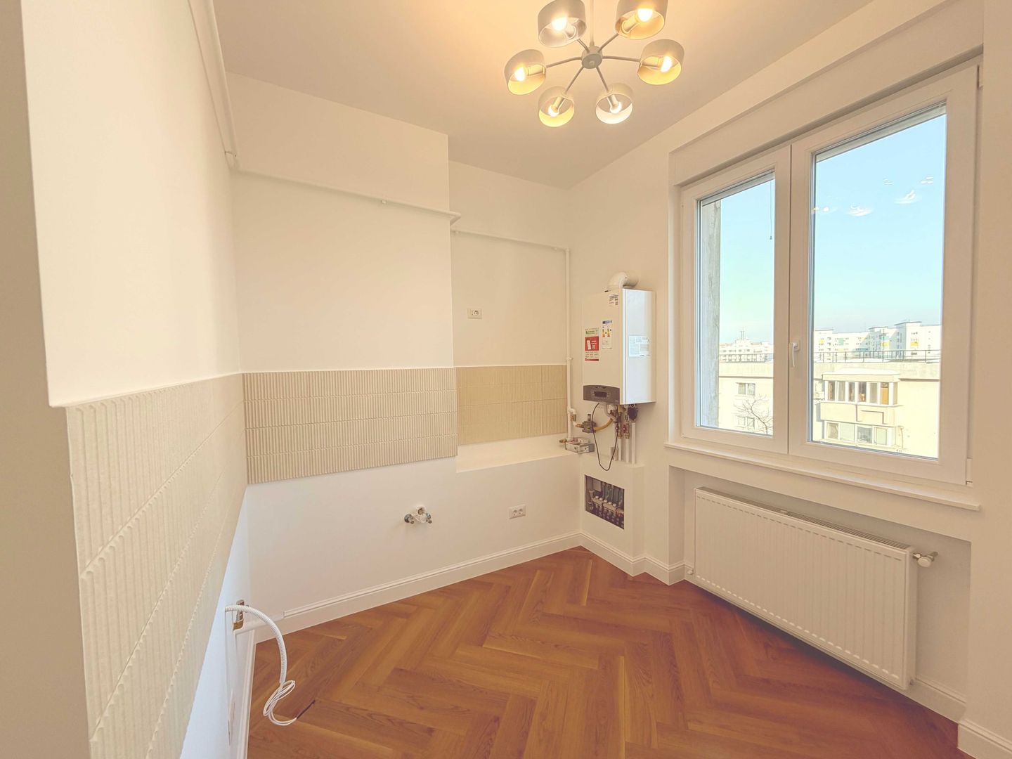 2 camere decomandat, renovat premium, centrala, et. 4/5, Drumul Sarii - Poză 3