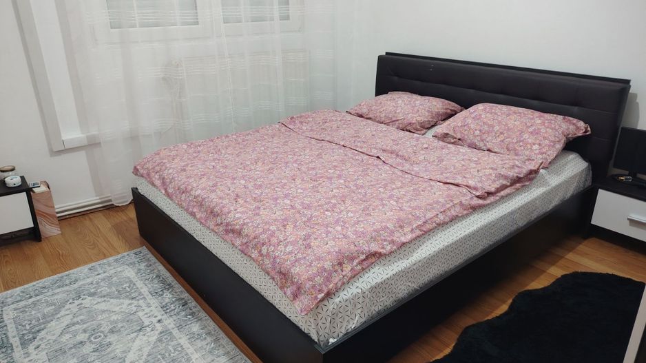 BRASADAS vinde ap 2 cam etaj 3/4 in Carpați 1. - Poză 2