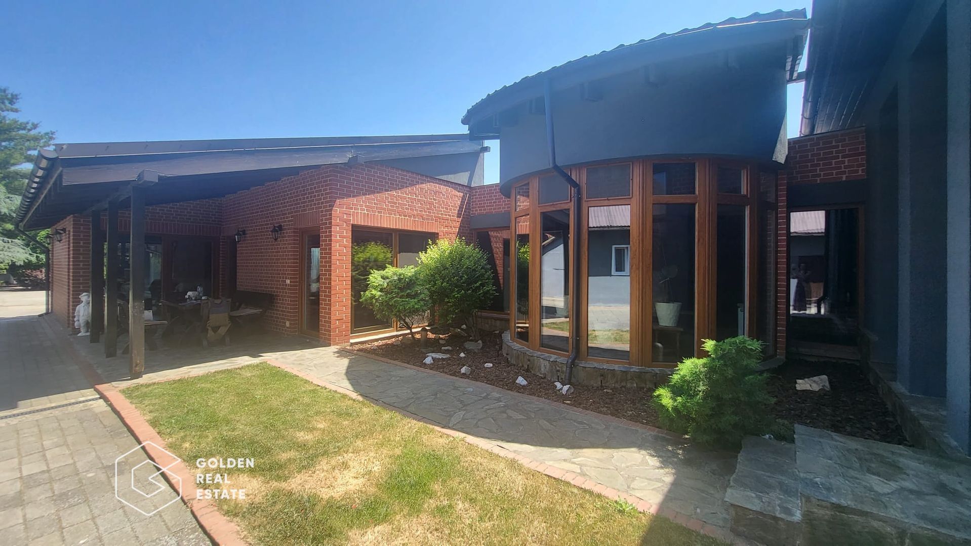 Vila cu potential in Chisoda - Poză 1