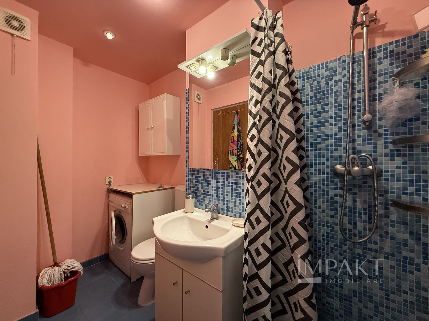 Apartament cu 2 camere decomandat , etaj intermediar , zona Big! - Poză 10