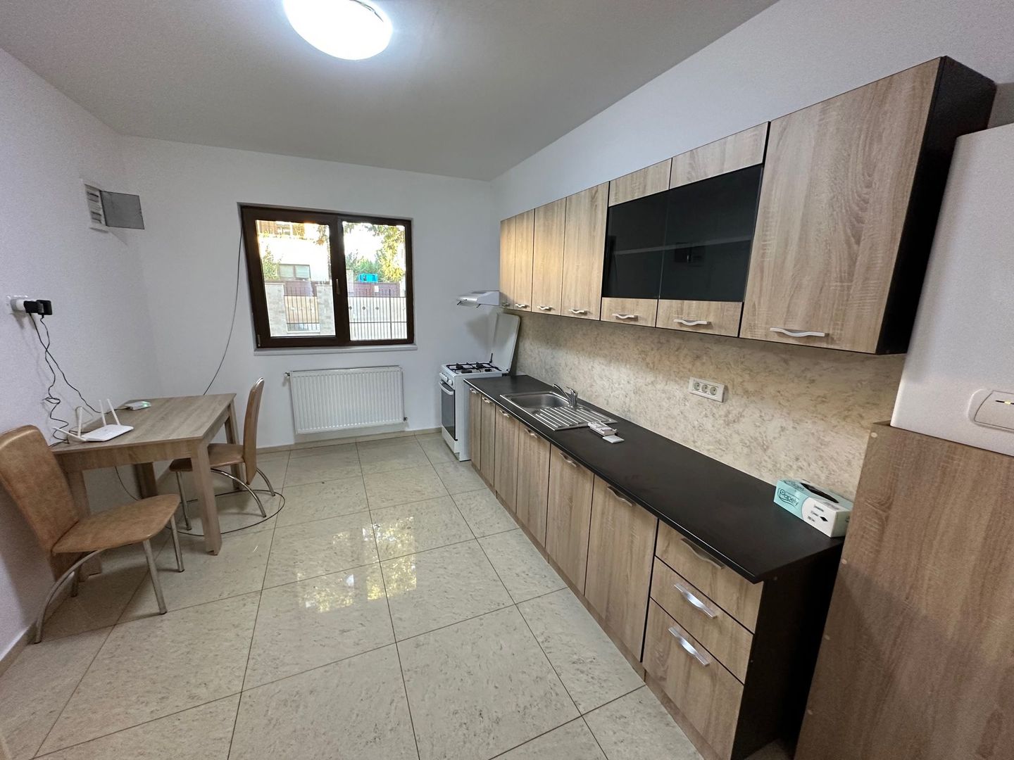 Casă / Vilă cu 4 camere de vanzare  în zona Aradului - Poză 5