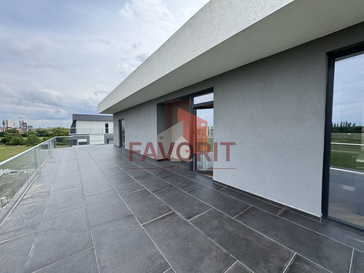 Penthouse cu terasa 70mp si 2 locuri de parcare in zona Torontalului - Poză 15