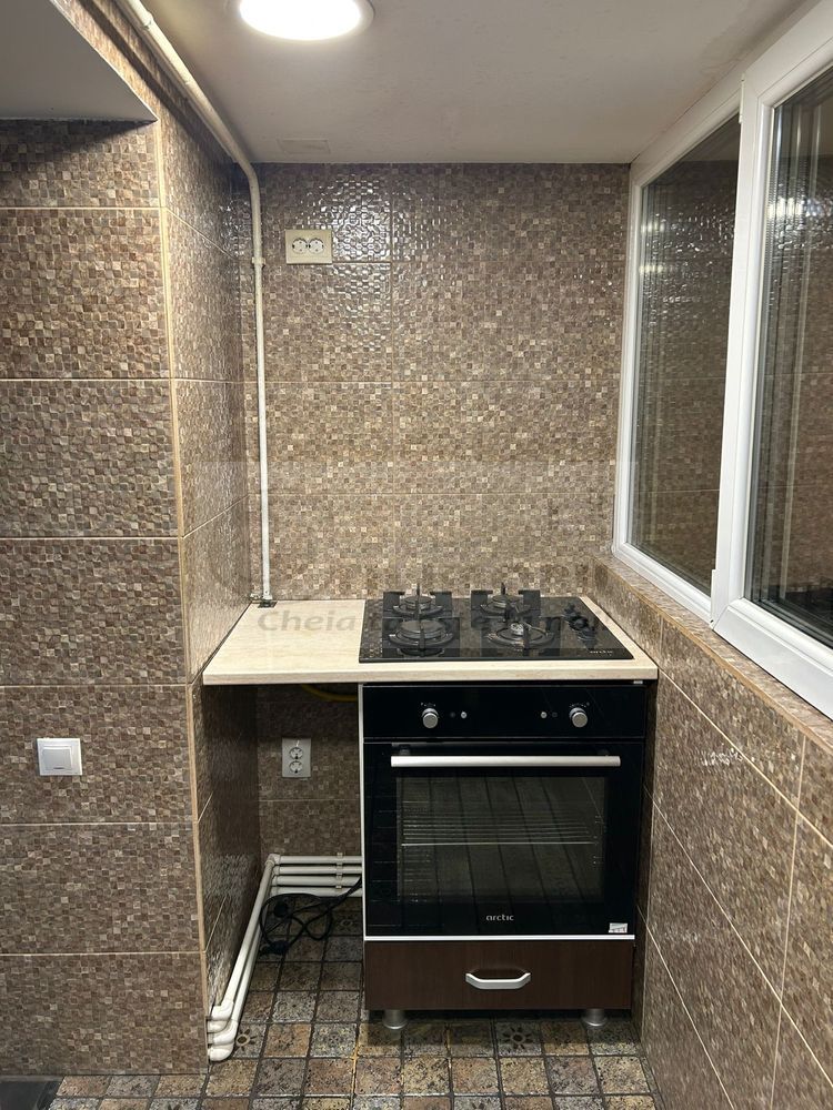 Apartament 3 Camere Decomandat – CUG - 430 EURO - Poză 2