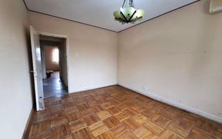 Apartament cu 4 camere, zona Nord - Poză 10