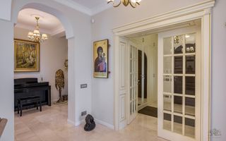 Vila Albatros | Eleganta aristocrata pe malul lacului - Poză 15