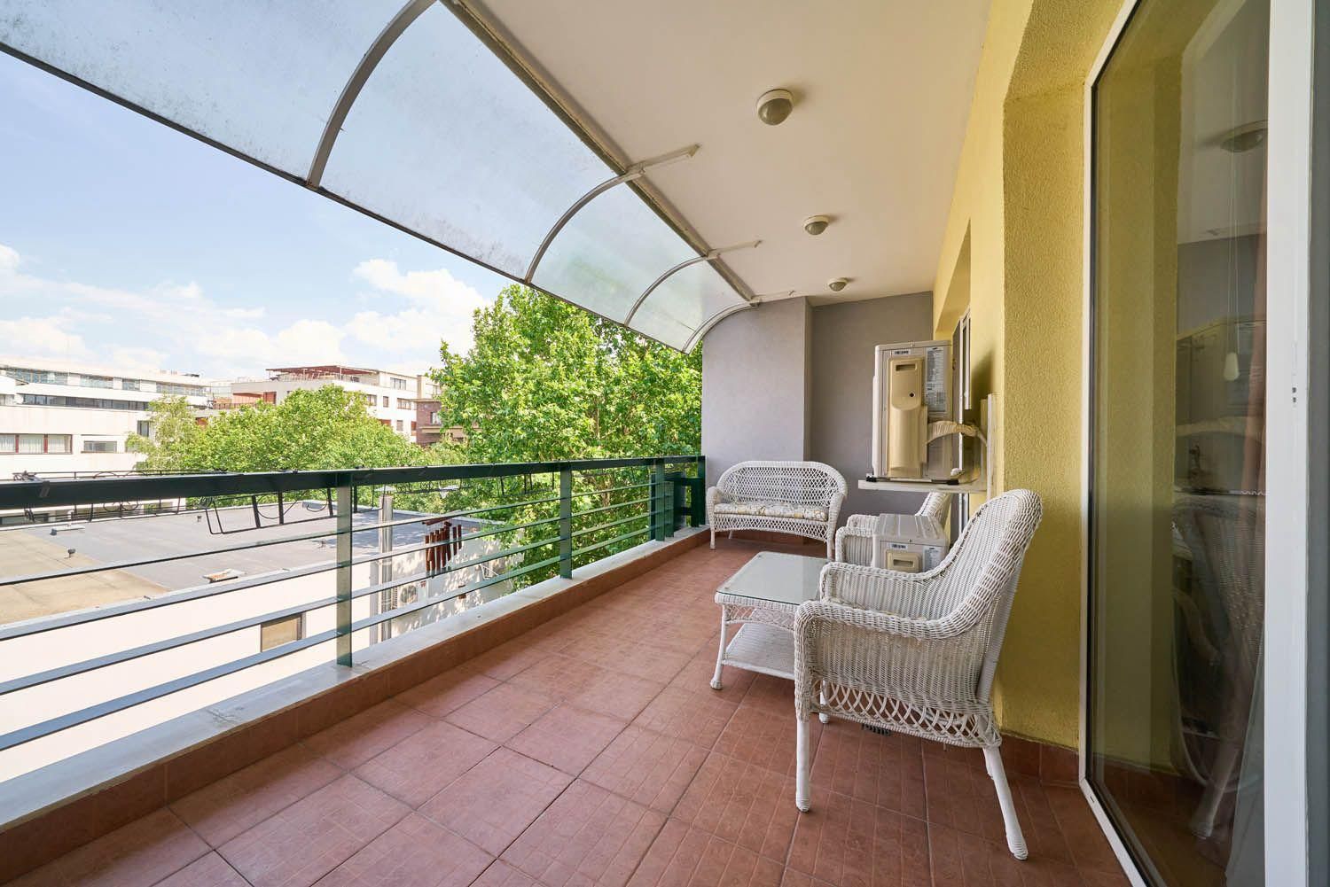 Apartament cu 3 camere decomandat în Herăstrău - Poză 21