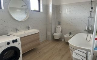 Apartament 3 camere -Centru - Poză 7