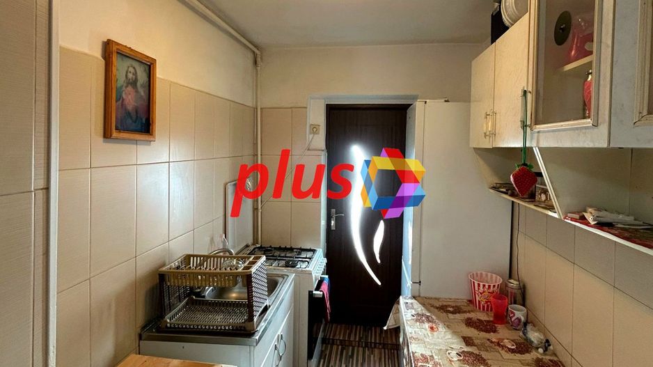 Apartament cu doua camere, zona Astra 48 mp - Poză 14