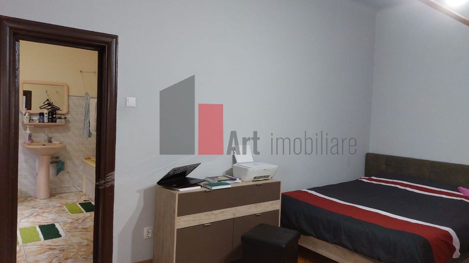 Apartamentul "ENIREJO", et. 1 in vila, FARA RISC SEISMIC, intrare exclusiva - Poză 12