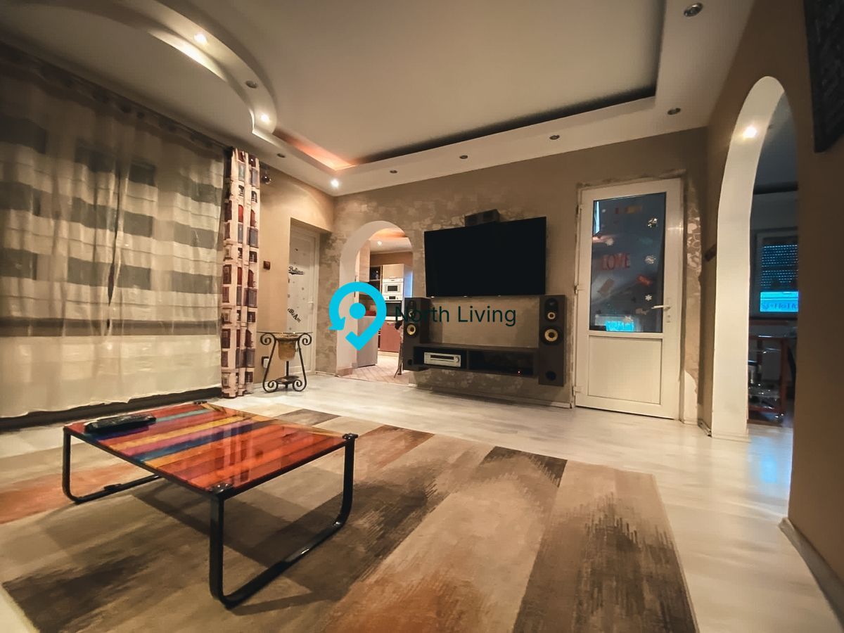 Vila 7 camere -Hala Traian Bucuresti - Poză 1