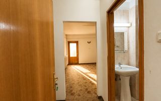 Spațiu de birouri zona centrala - langa primarie - Poză 6