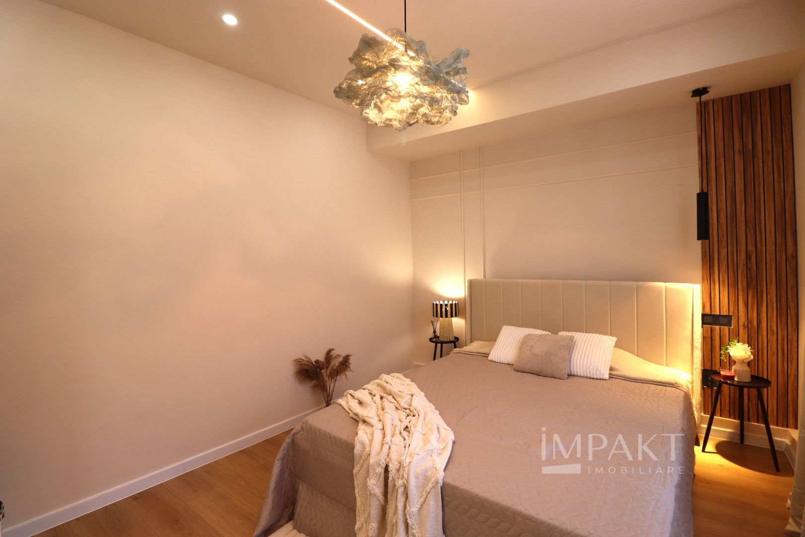 Apartament cu 2 camere,  ultrafinisat, zona Semicenrala! - Poză 8