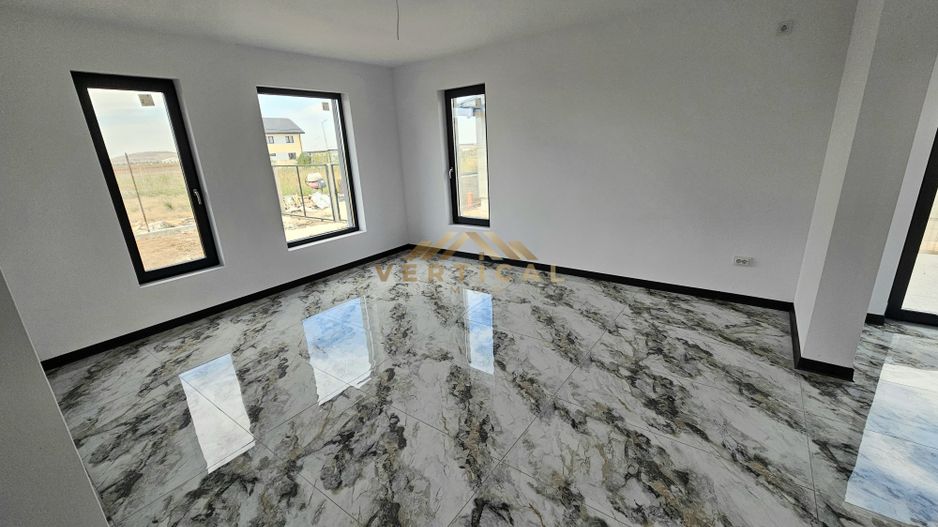 Casa parter 3 camere cu teren 340 mp - com Berceni - Poză 12