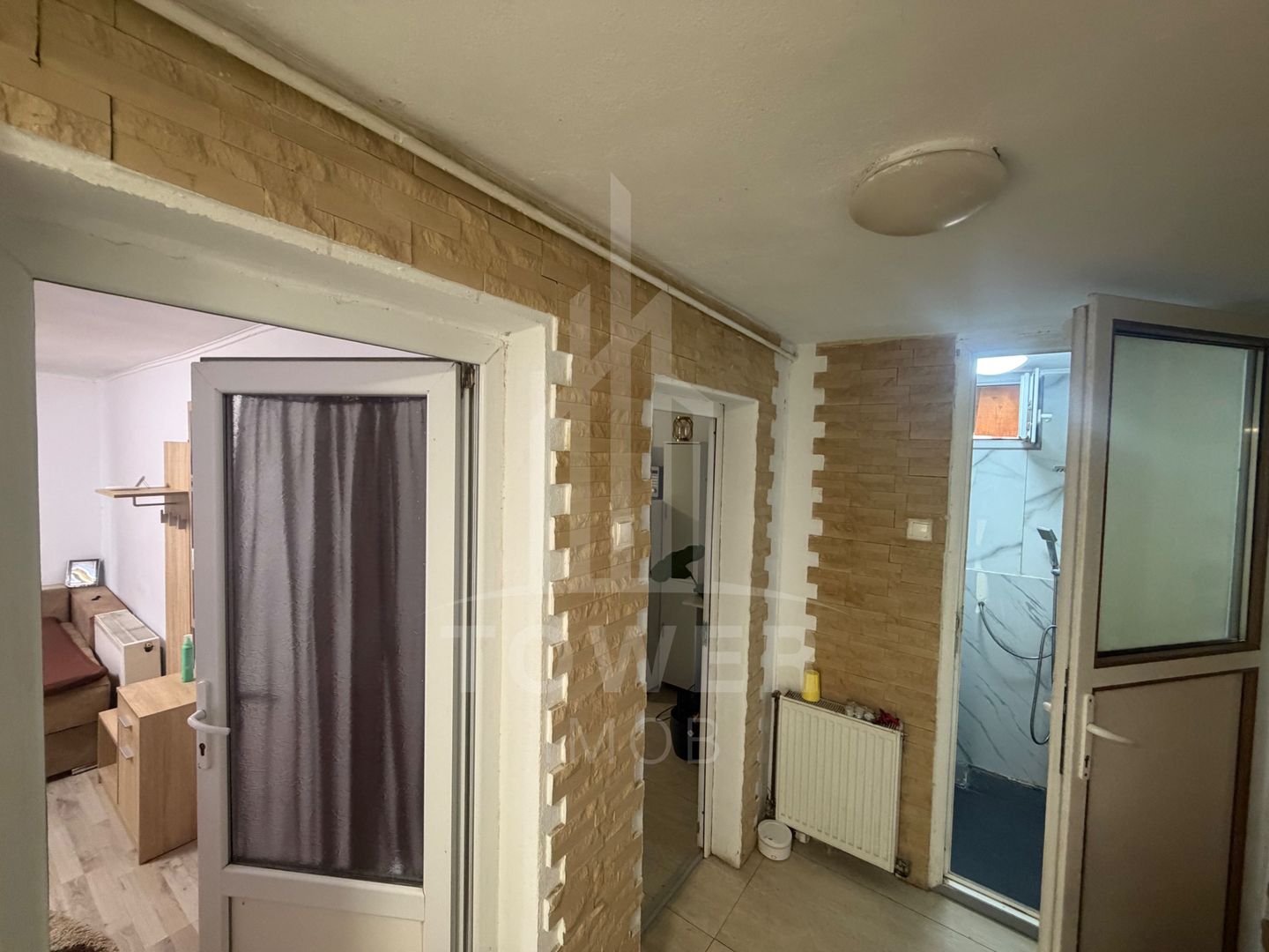 Garsonieră la casă de închiriat – Vasile Aaron / 3 Stejari | Utilități incluse - Poză 4