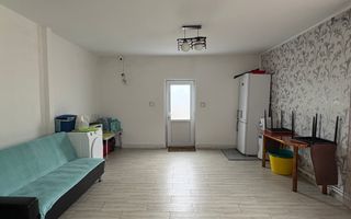 Casă cu 5 dormitoare + Garaj - Islaz - Comuna Brănești - Poză 14