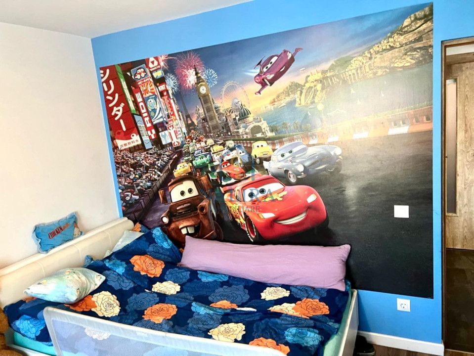 Vanzare apartament - 3 camere  - etaj intermediar - Paltinisului - Poză 8