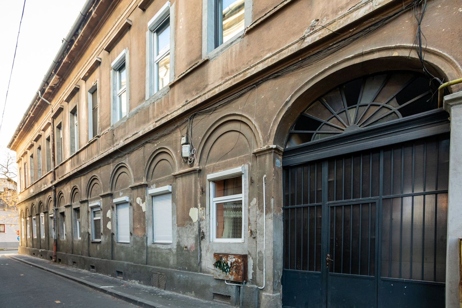 Apartament  cu 2 camere ultracentral  lânga Casa cu Lacăt - Poză 9