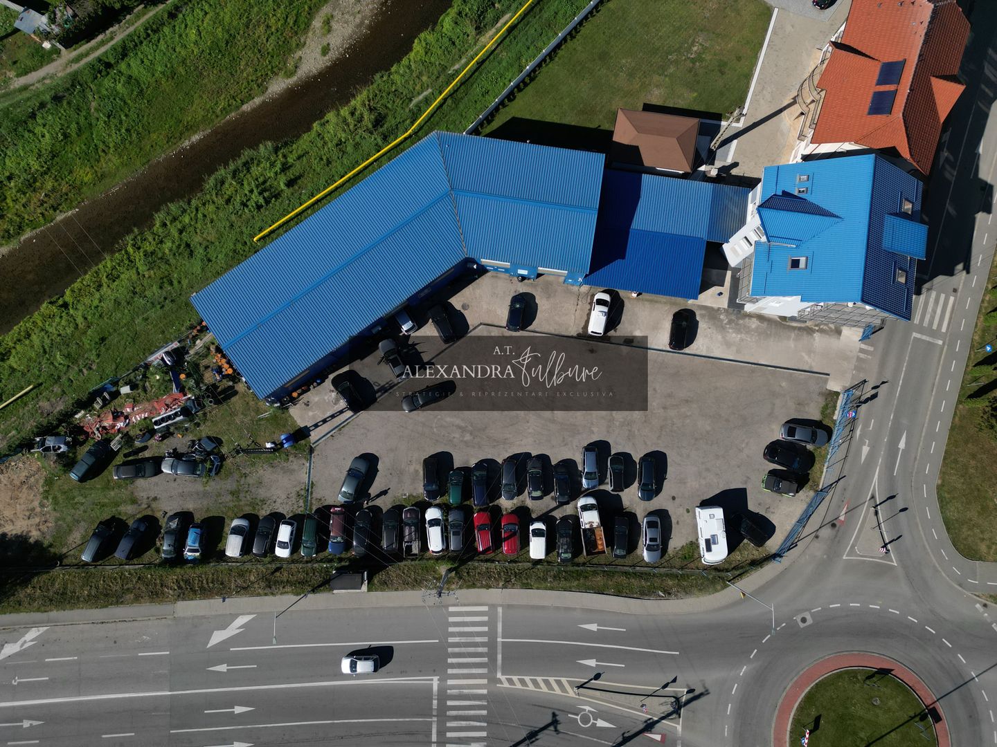 Oportunitate strategică de dezvoltare în Hațeg 3.079 mp - Poză 1