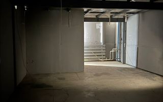 Spațiu comercial versatil în zona centrală - Poză 24