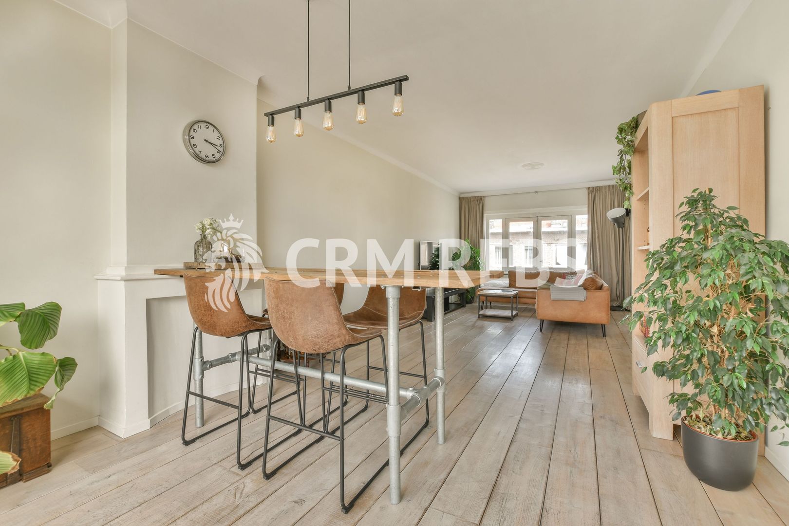 Super apartament oportunitate pentru pretentiosi mutare imediata 64 mp - Poză 1