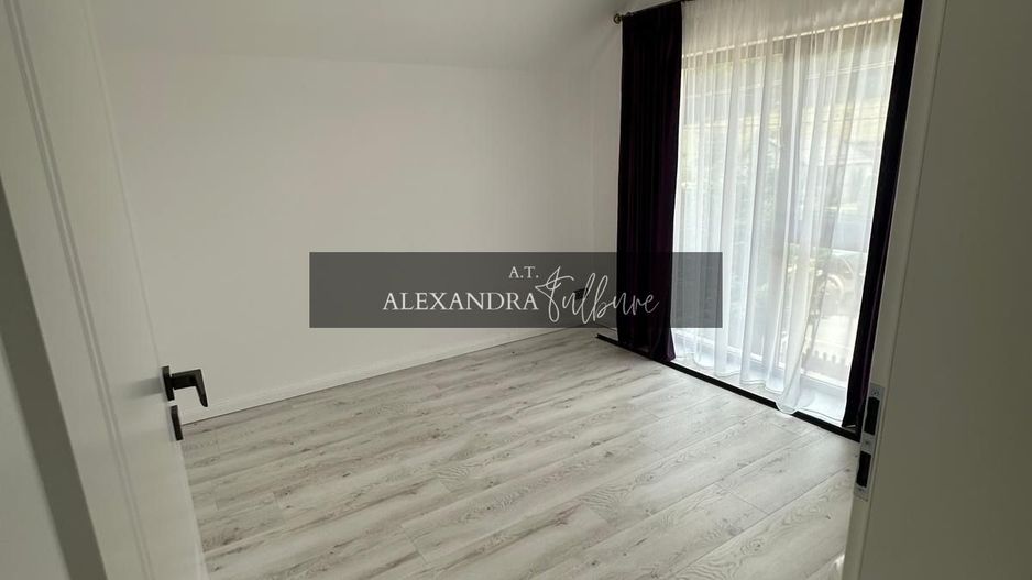 Casă individuală | finisaje moderne | la cheie | curte | Salicea - Poză 19