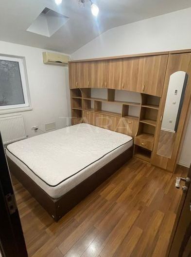 Apartament cu 3 camere de vânzare, zona centrala, Apahida - Poză 4