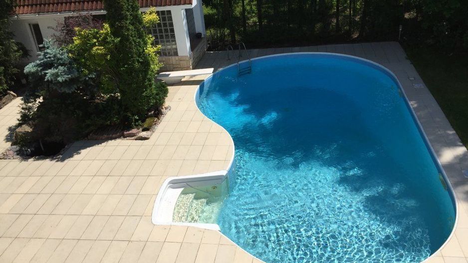 Vila spatioasa de inchiriat | gradina generoasa si piscina |Pipera - Poză 15
