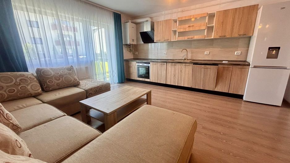 Apartament 3 camere cu curte proprie Selimbar - Poză 3