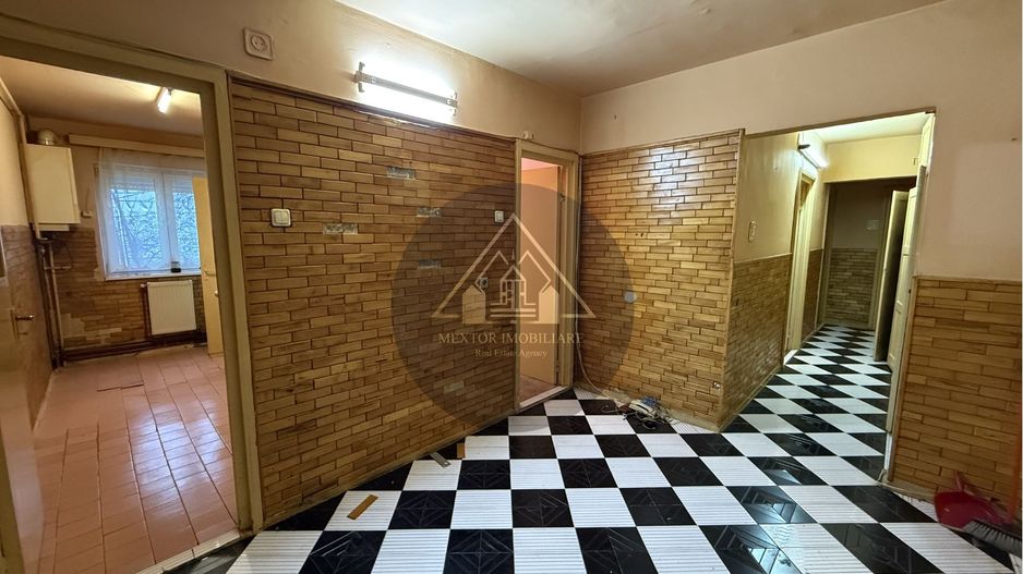 Apartament 4 camere, Dupa Zid Medias - Poză 2