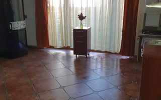 Apartament cu 3 camere în Gruia – liniște, verdeață și garaj! - Poză 6