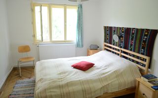 Casa renovata la tara complet -mobilata si utilata - Poză 10