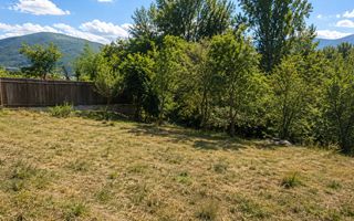 TEREN INTRAVILAN 1100 MP ÎN SĂCEL | ZONĂ PENTRU CASĂ + ACCES LA RÂU - Poză 8