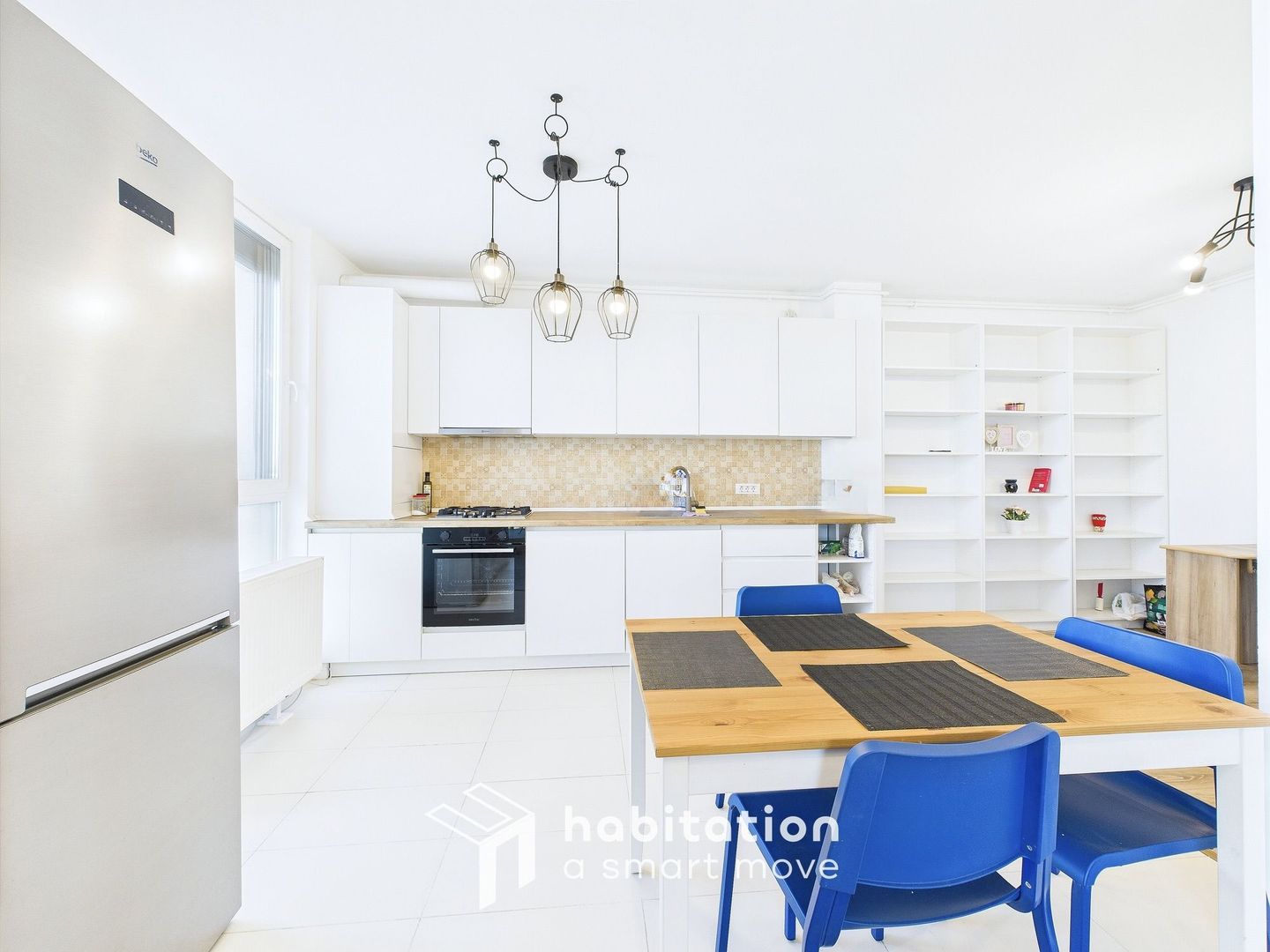 Apartament 3 camere- spațios si luminos, in complex Vivalia- Medicina - Poză 9