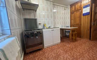 Apartament 3 camere zona de jos - Poză 10
