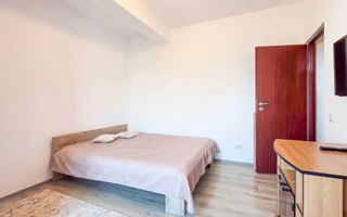 Garsonieră modernă 30 mp, Str. Cooperativei, cu balcon și parcare - Poză 7