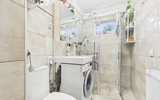Apartament cu 2 camere de vânzare în zona Titan - Poză 1