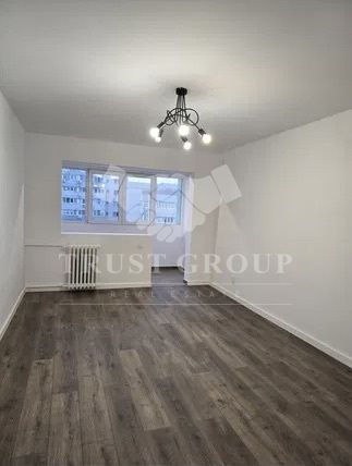 Apartament 3 camere Titulescu - Imobil 1976 - Poză 1