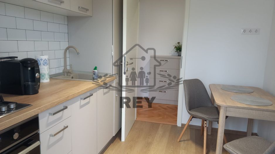 Apartament de închiriat 2 camere Str. Școala de Înot/Stadion - Poză 8