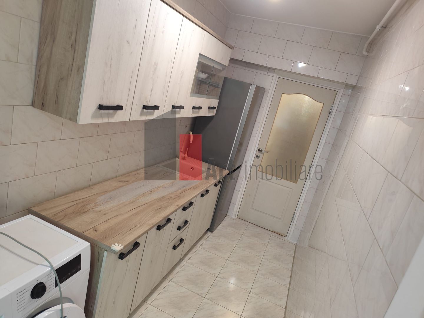 Apartament de vanzare cu 2 camere in zona Pajura. - Poză 37