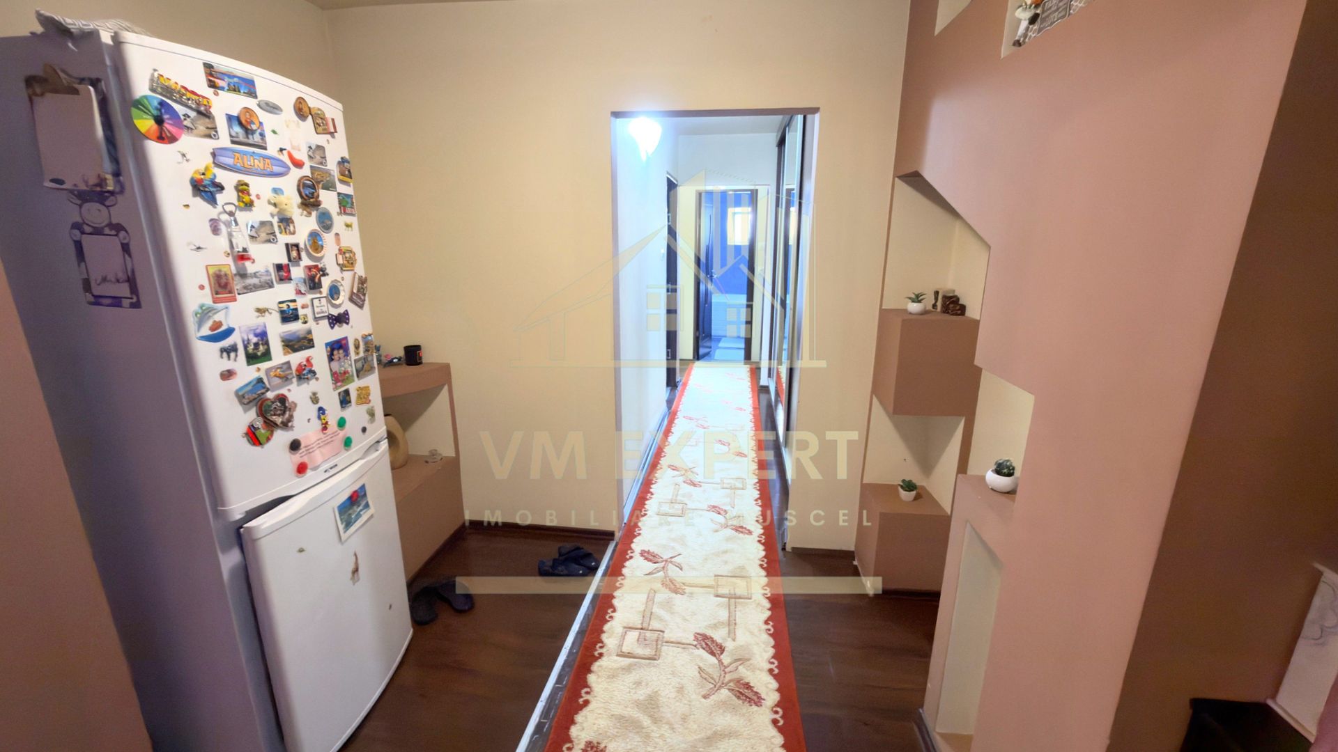 APARTAMENT 3 CAMERE DECOMANDAT ETAJ 4 GRUI CAMPULUNG - Poză 13