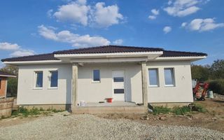 Casa de vanzare Comuna Botiz - Poză 1