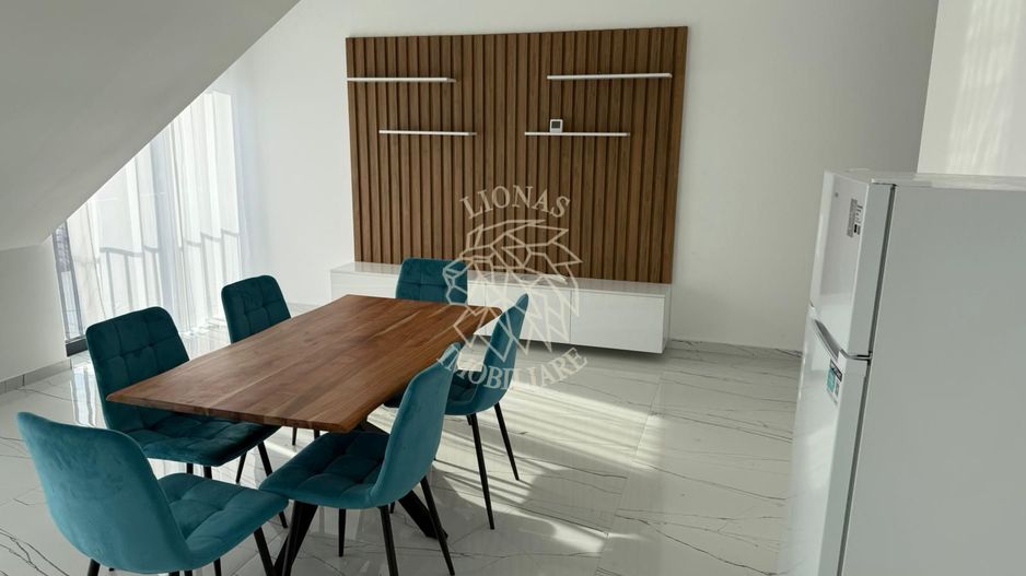 Apartament de Lux  4 camere 105 mp-etaj 3-parcare-Central - Poză 2