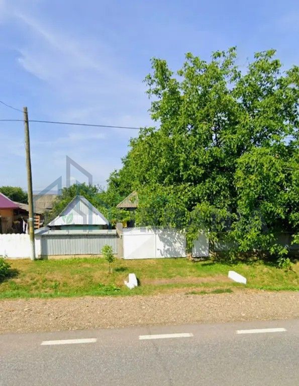 Casă cu teren intravilan 6.900 mp și extravilan 950 mp, Miroslovești, Iași, ieșire directă E85 - Poză 2