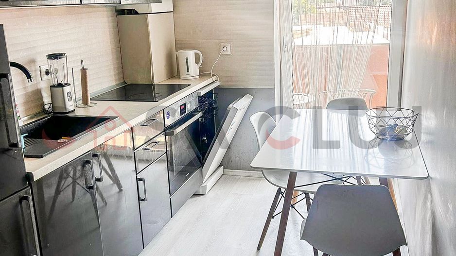 Etaj intermediar, bloc nou, parcare subterana extra - Poză 7