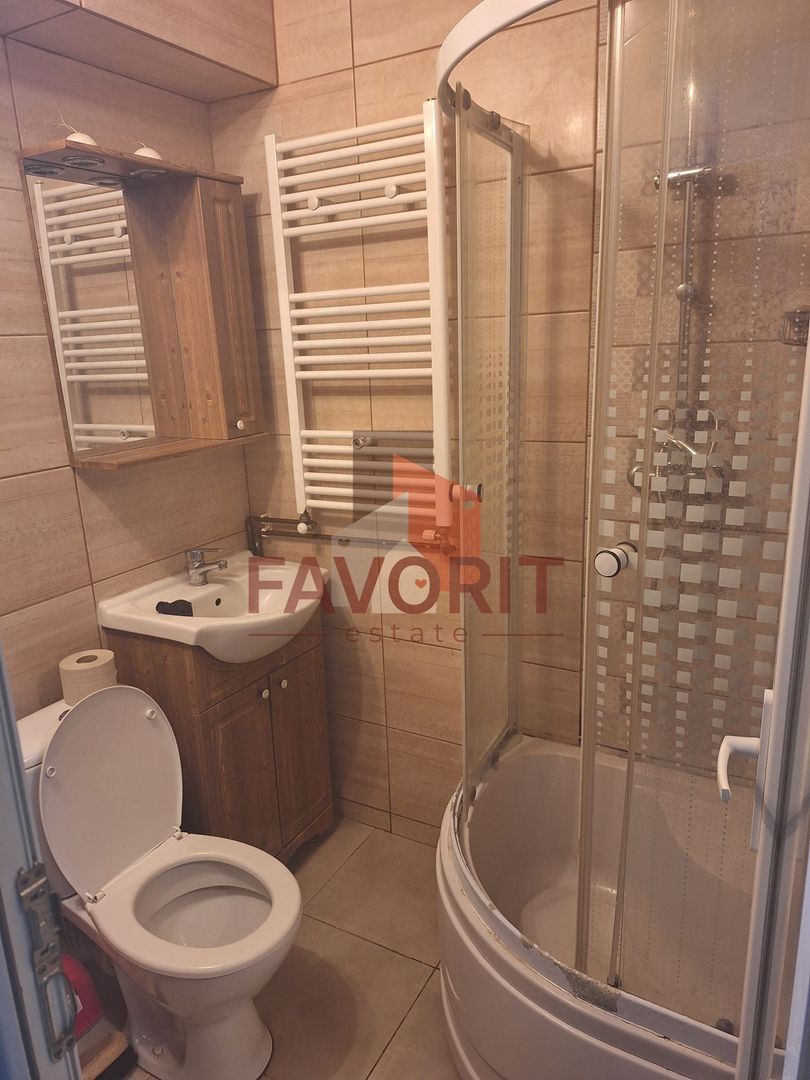 garsoniera | etaj 1 | mobilat si utilat | zona excelenta | - Poză 5