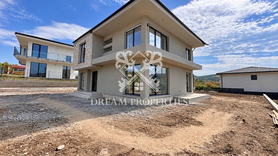 Casa individuala NZEB, 156 mp, teren 600 mp, zona Sun Garden Baciu - Poză 2